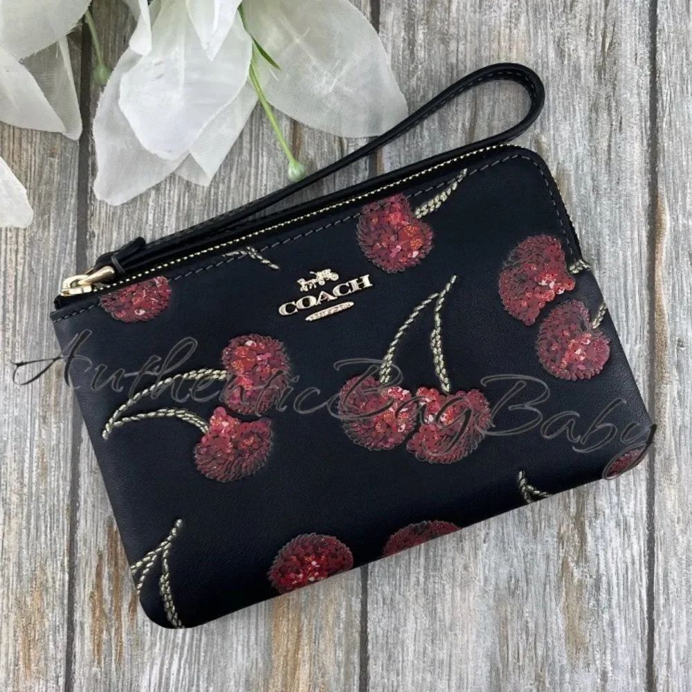 Coach Corner Zip Wristlet With Black Cherry Print Leather Wallet Bag Purse